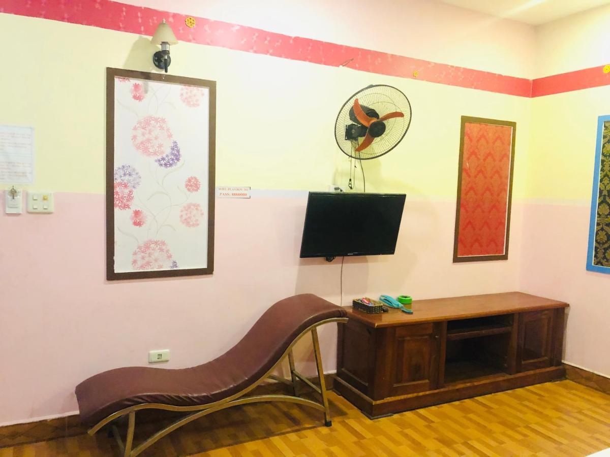 Oyo 1119 Sac Mau Motel Hanoi Kültér fotó