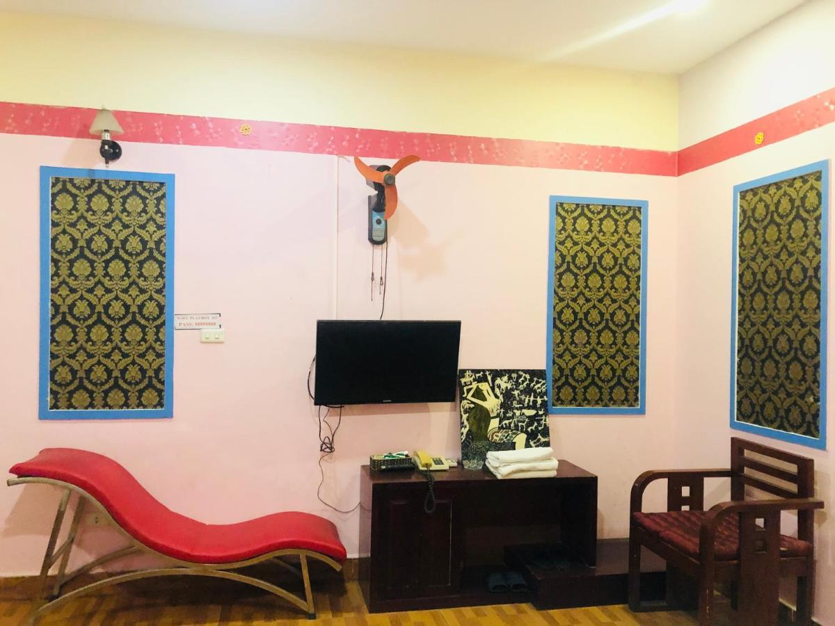 Oyo 1119 Sac Mau Motel Hanoi Kültér fotó